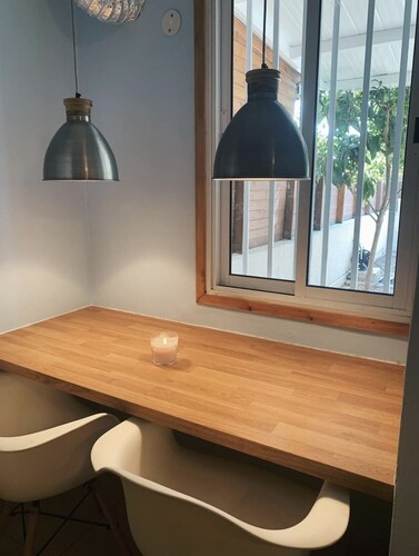 Cozy & Tiny & Newly Renovated House