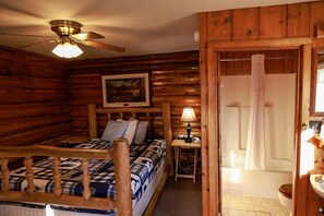 Cabin, 1 Queen Bed - Twin Pines Lodge & Cabins (Dubois)