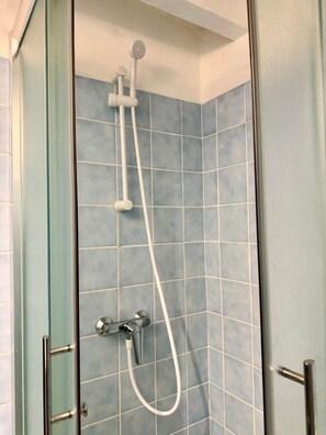 Handtücher, Toilettenpapier
