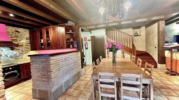 Casa | Sala d'estar | Televisor i reproductor de DVD