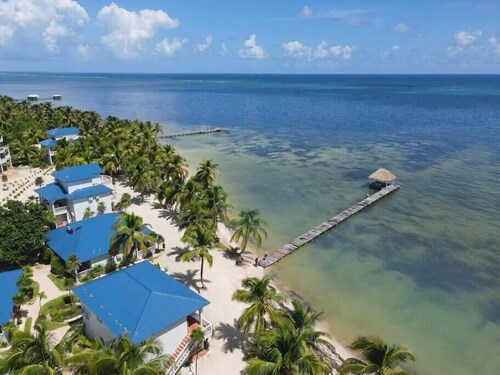 Tropical Couple's Casita @ Sapphire Beach Resort