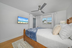 2 bedrooms, desk, iron/ironing board, free WiFi