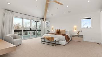 Studio (6 Bedrooms) | 6 bedrooms, iron/ironing board, bed sheets