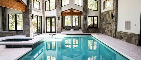 Studio (6 Bedrooms) | Pool