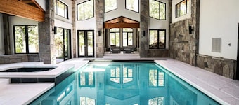 Wonderland Estate 6 Bedrooms PAS-2680 by KBM