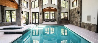 Wonderland Estate 6 Bedrooms PAS-2680 by KBM