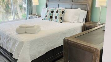 3 chambres, fer et planche Ă repasser, accĂšs Internet, draps fournis