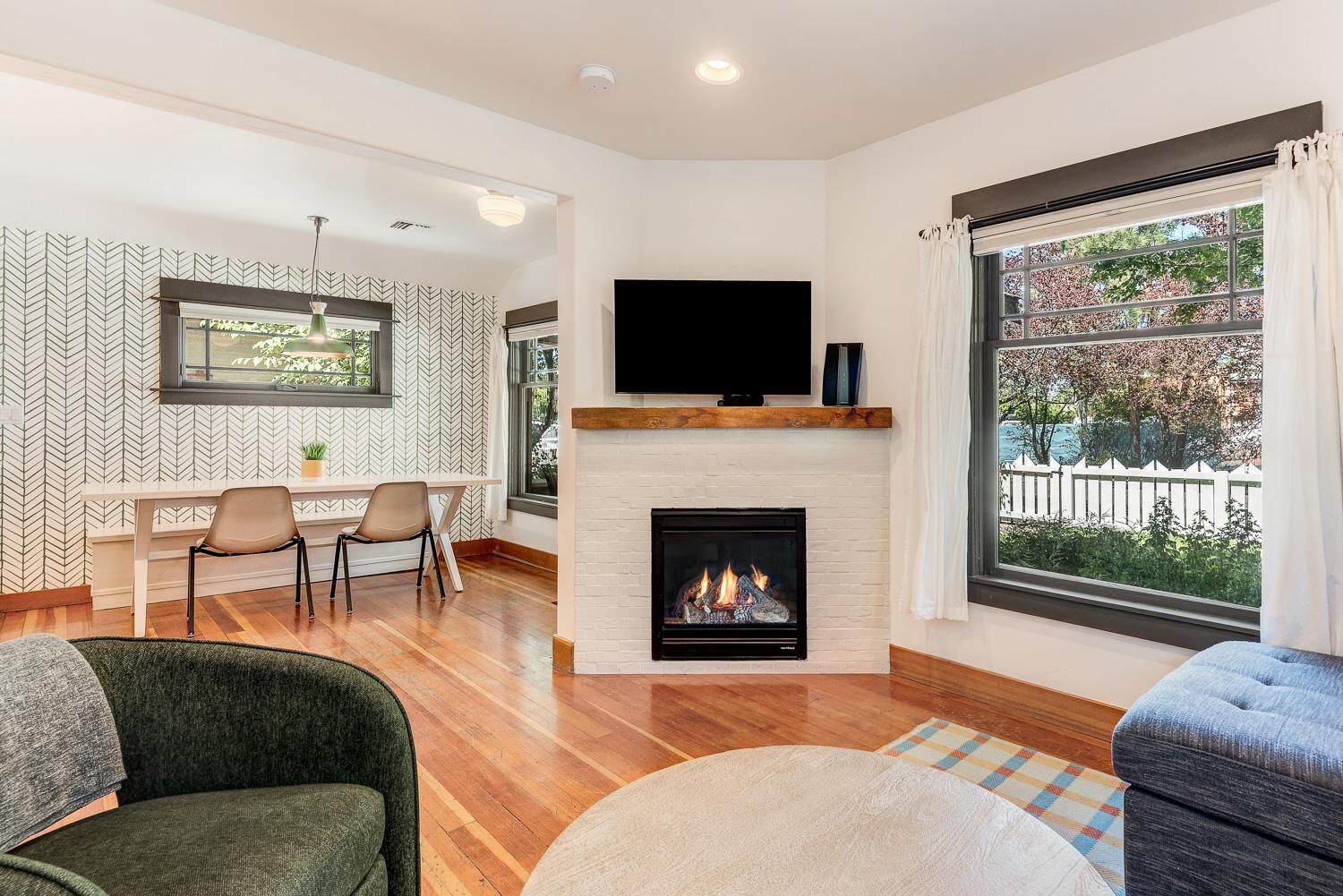 Smart TV, fireplace, books