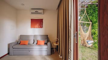 Habitación familiar | Zona de estar | Televisión de 32 pulgadas con canales por cable, Netflix