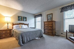 4 bedrooms, WiFi, bed sheets