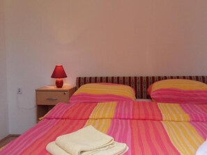 1 室のベッドルーム、インターネット、ベッドシーツ