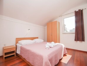 2 makuuhuonetta, ilmainen Wi-Fi, vuodevaatteet