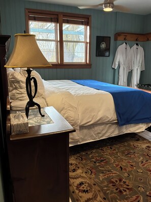 Habitación doble Deluxe, 1 cama King size, para no fumadores, vista a la montaña | Sábanas de algodón egipcio, ropa de cama de alta calidad y edredón 