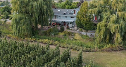 Blackbird Glen Bed and Breakfast