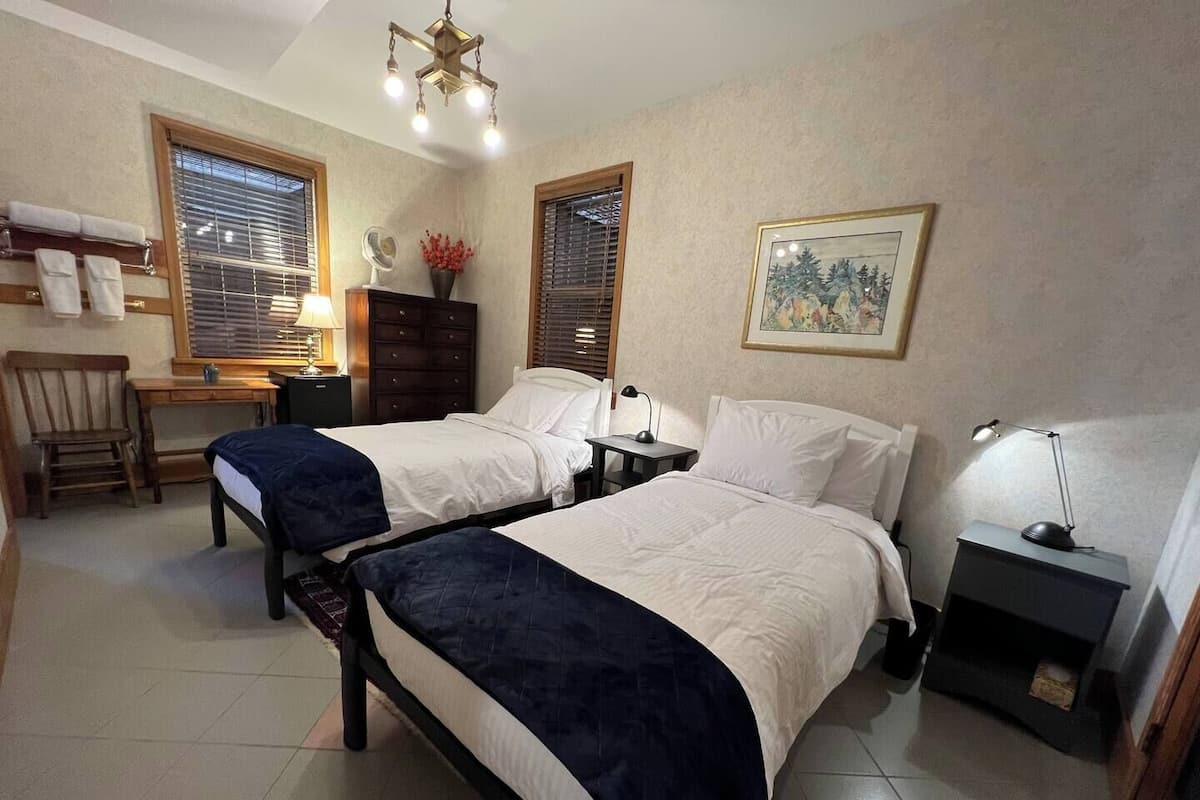 Comfort Double or Twin Room | Egyptian cotton sheets, premium bedding, down comforters, pillowtop beds