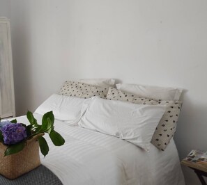 3 chambres, bureau, fer et planche Ă repasser, Wi-Fi gratuit