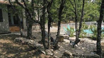 Enceinte de lâhĂ©bergement