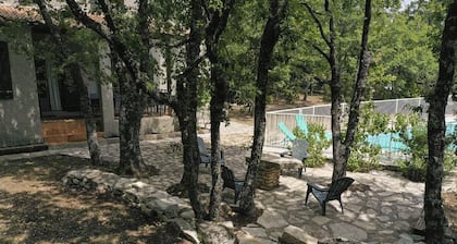 La petite Chaume in the woods amid lavender fields