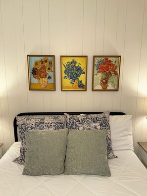 3 chambres, fer et planche à repasser, Wi-Fi gratuit, draps fournis