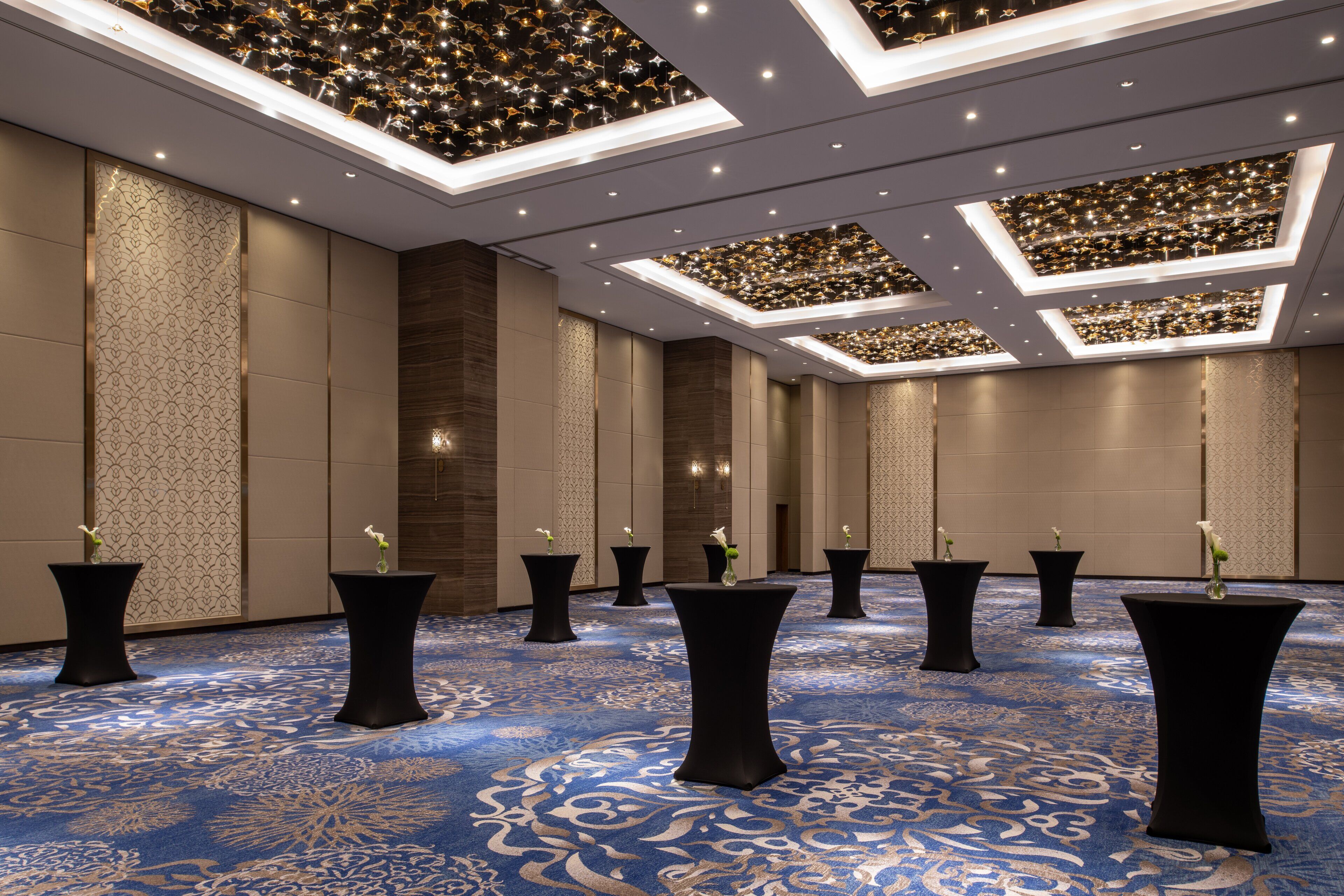 Photo - Abesq Doha Hotel and Residences, an IHG Hotel