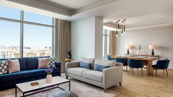 Room, 3 Bedrooms (Residence) | 1 bedroom, Egyptian cotton sheets, premium bedding, down comforters