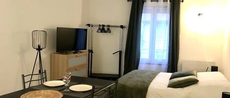 1 makuuhuone, ilmainen Wi-Fi, vuodevaatteet