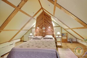 1 chambre, fer et planche à repasser, Wi-Fi gratuit, draps fournis