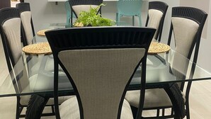 Ảnh chưa phân loại, 2 trong số 20 ảnh, nút