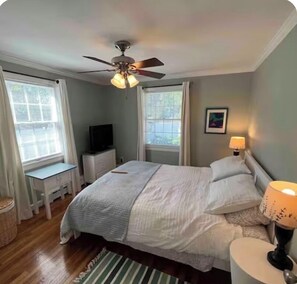 3 chambres, fer et planche à repasser, accès au Wi-Fi (inclus)