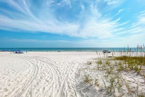 Na praia