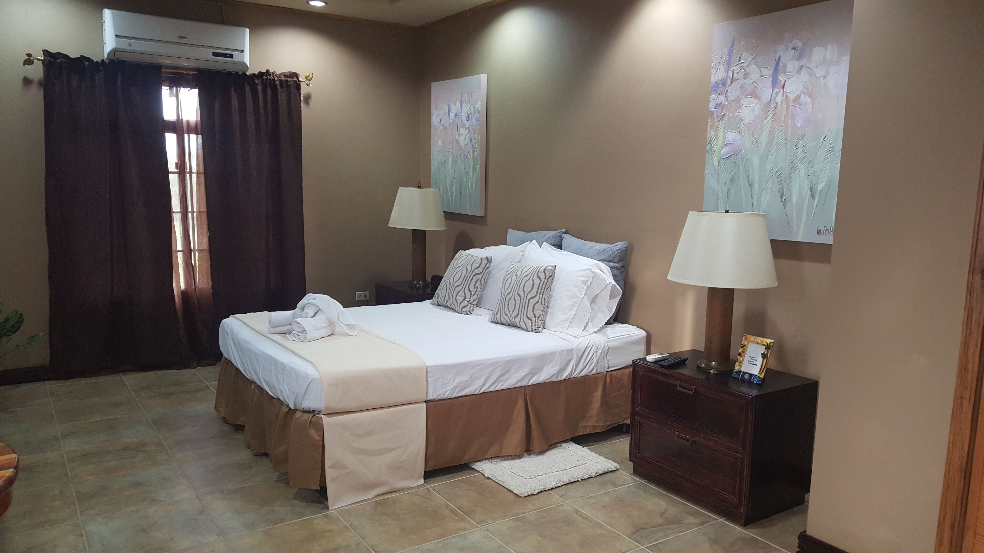GM Suites Bed & Breakfast 