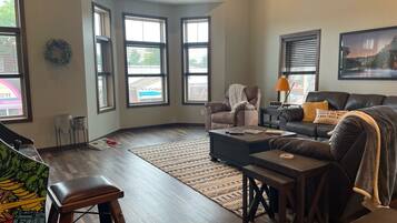 Smart TV, video games, DVD player, books