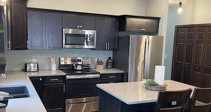 Fantastic Location! Downtown Wisconsin Dells