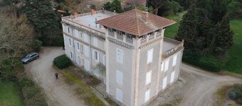 Demeure Familiale du 19ème Siècle à 30 minutes de Carcassonne