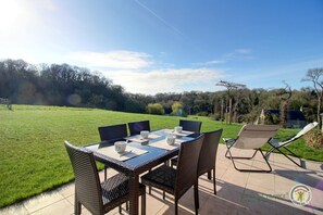 Outdoor dining - Hippocampe - Frehel - Gîte (FREHEL)