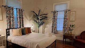 5 Schlafzimmer, Bügeleisen/Bügelbrett, WLAN, Bettwäsche