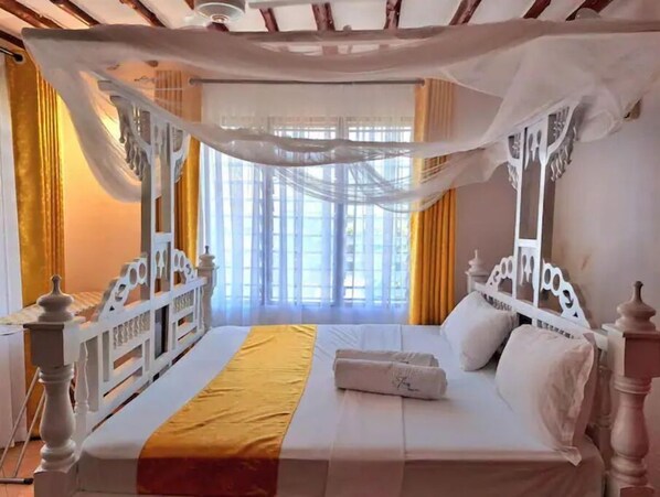 2 bedrooms