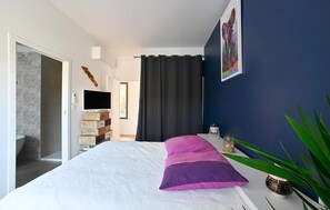 3 chambres, lit parapluie, Wi-Fi gratuit, draps fournis