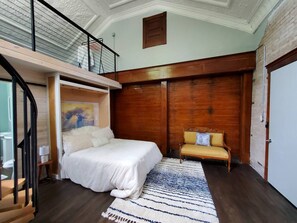 4 bedrooms, iron/ironing board, travel cot, WiFi