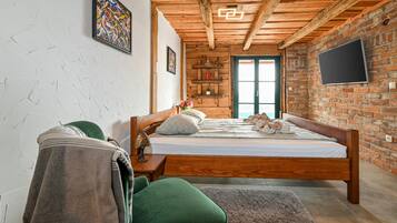 4 makuuhuonetta, vauvan matkasänky, ilmainen Wi-Fi, vuodevaatteet