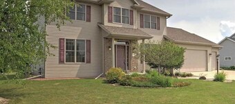 Full Family Friendly Home - EAA Ready!