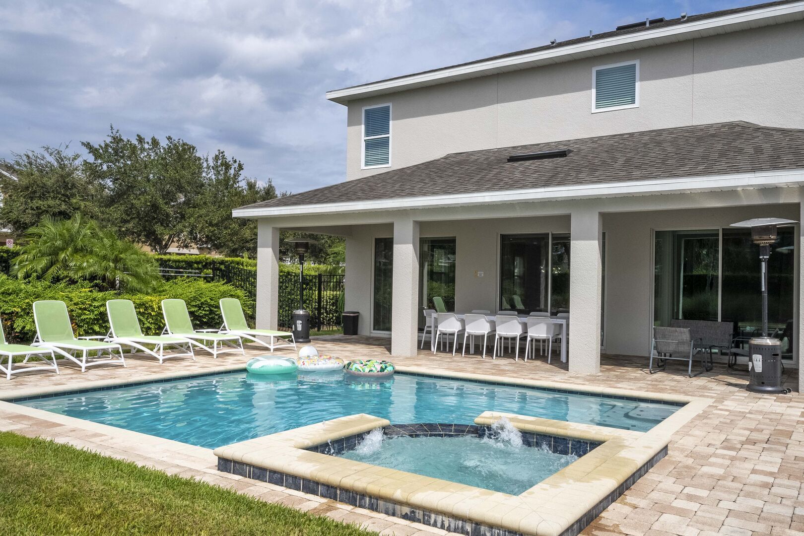 280CW-🥇Gorgeous 9 bed/ 8 bath-Private Pool & SPA