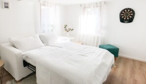 1 Schlafzimmer, Bügeleisen/Bügelbrett, Reisekinderbett, kostenloses WLAN