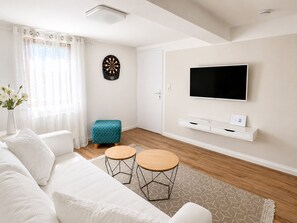 TV, books