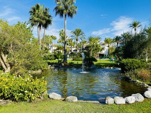 المنطقة المحيطة بالمنشأة