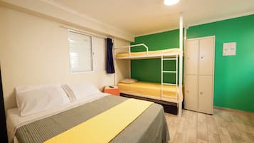 Soundproofing, free WiFi, bed sheets