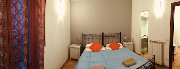 1 dormitori, caixa forta a l'habitació, wifi gratuïta i roba de llit