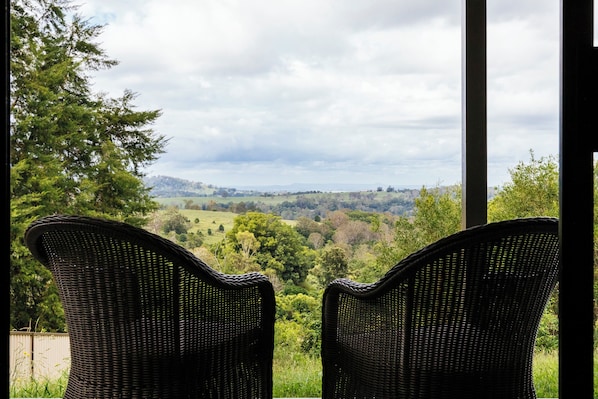 Terrace/patio - Invercauld House (Goonellabah)