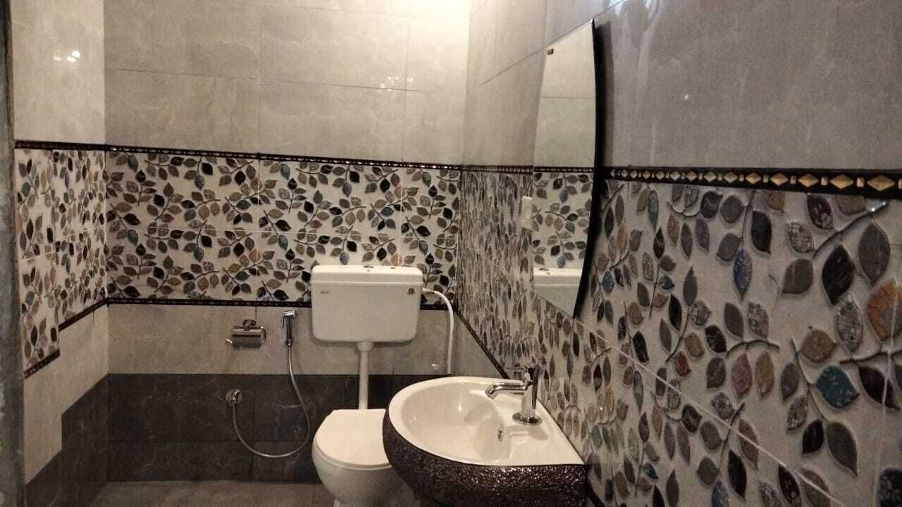 Shower, towels, soap, toilet paper