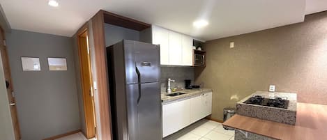 公寓 | 私人厨房 | 冰箱、微波炉、厨具/餐具